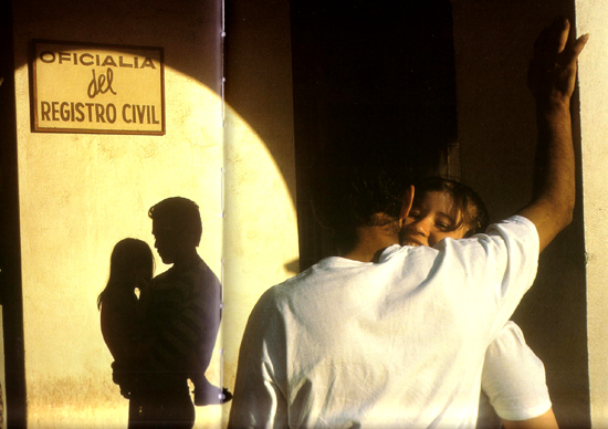 ALEX WEBB 19960001.JPG