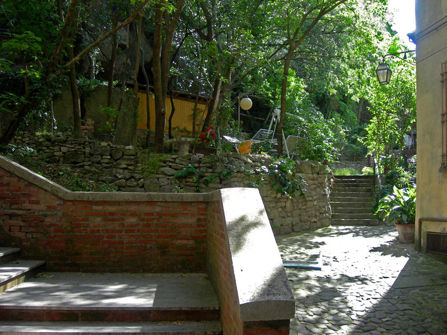 Brisighella-antica-via-degli-asini-via-del-borgo-e-controvia10.jpg