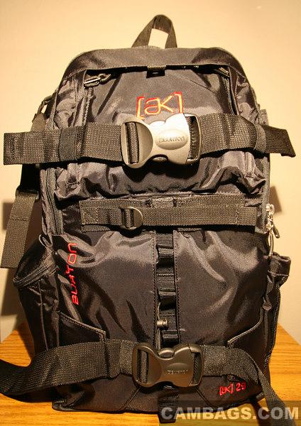burton_ak_29l_zoom_pack_canon_30d_demo_1.jpg