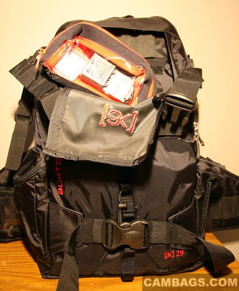 burton_ak_29l_zoom_pack_canon_30d_demo_2.jpg