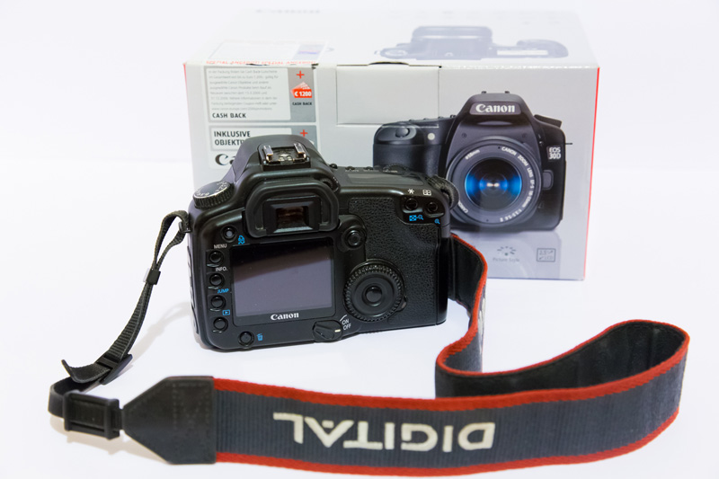 Canon30d_2.jpg