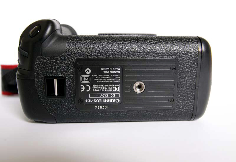 Canon 1DS (2).jpg