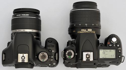Canon_550d_vs_Nikon_D90_top.jpg