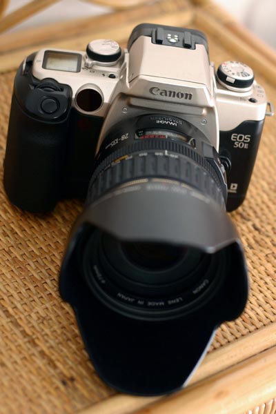 CANON_EOS_50e-1.jpg