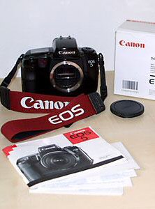canoneos5.jpg