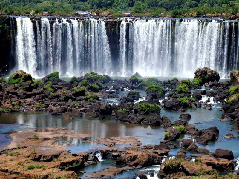 CASCATE-DI-IGUAZU'-1.jpg
