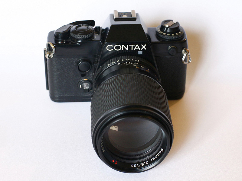 contax-1.jpg