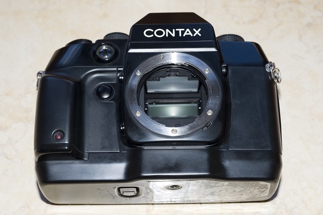 contax_2.jpg