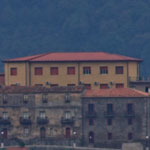 crop300f8.jpg