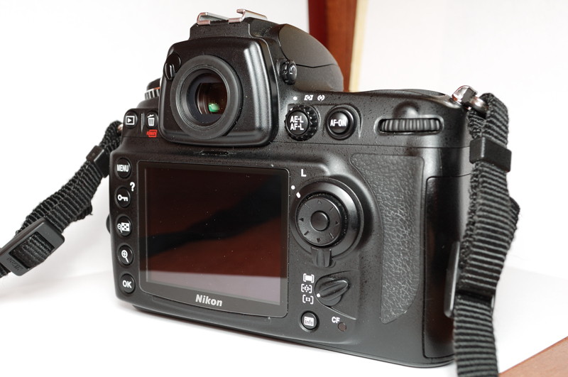 d700retro_001.jpg
