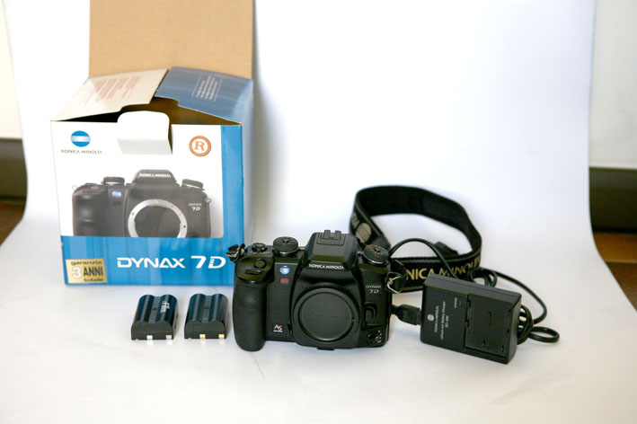 DYNAX7 D.jpg