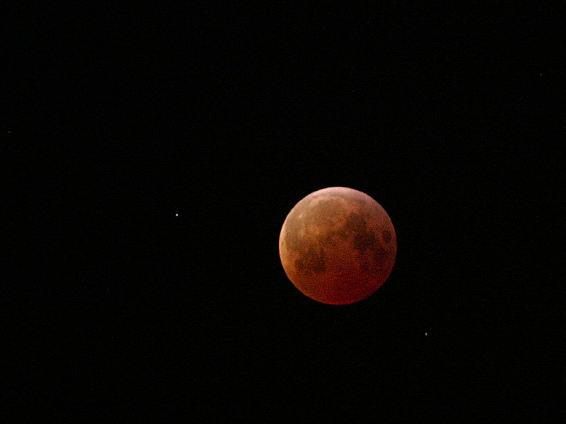 Eclissi-di-Luna-LIGHT.jpg
