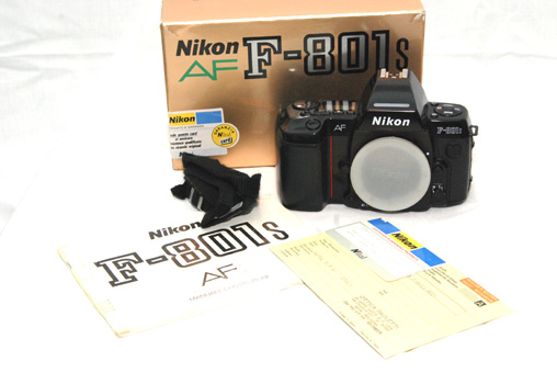 F801S completa 72dpi copia 2.jpg