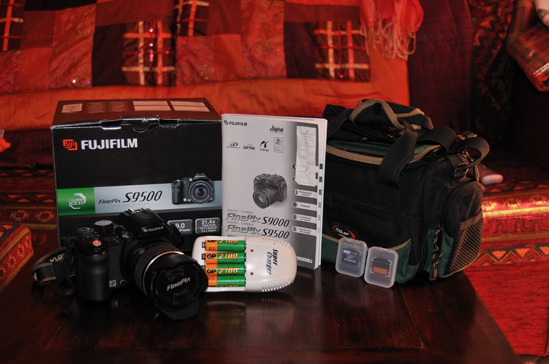 Fuji s9500.jpg