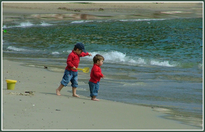 Giocando In Riva Al Mare.jpg