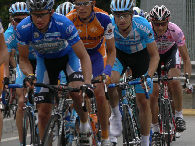 giro-maillot-rosa.jpg