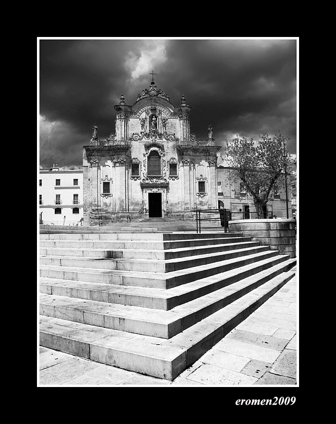 lachiesa1A.jpg