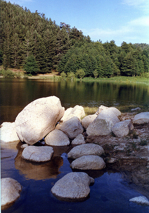LagoAmpollino--1-.jpg