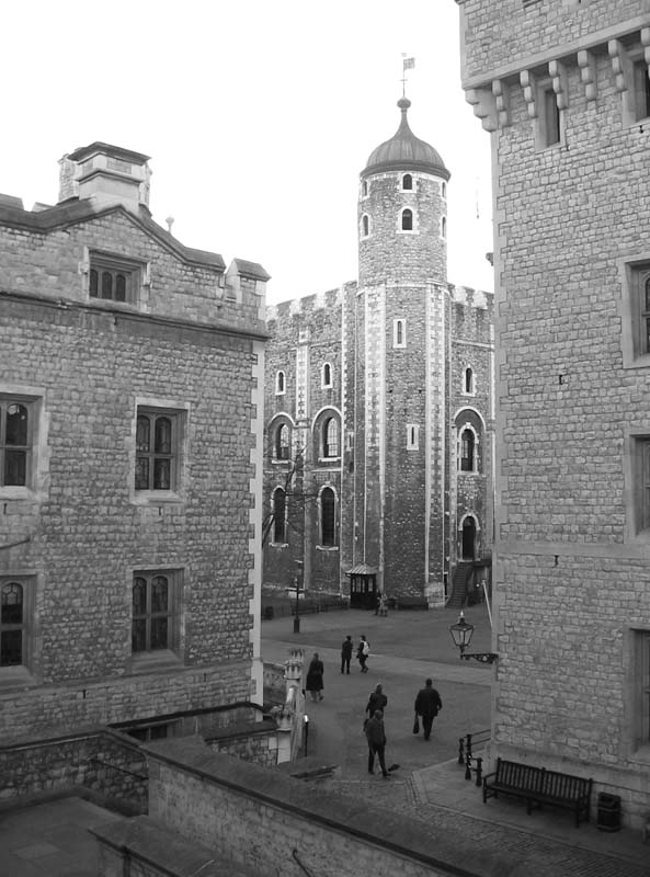 London Tower2.jpg