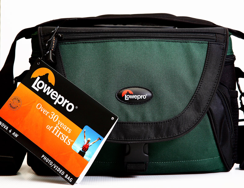 Lowepro-Nova-4.jpg
