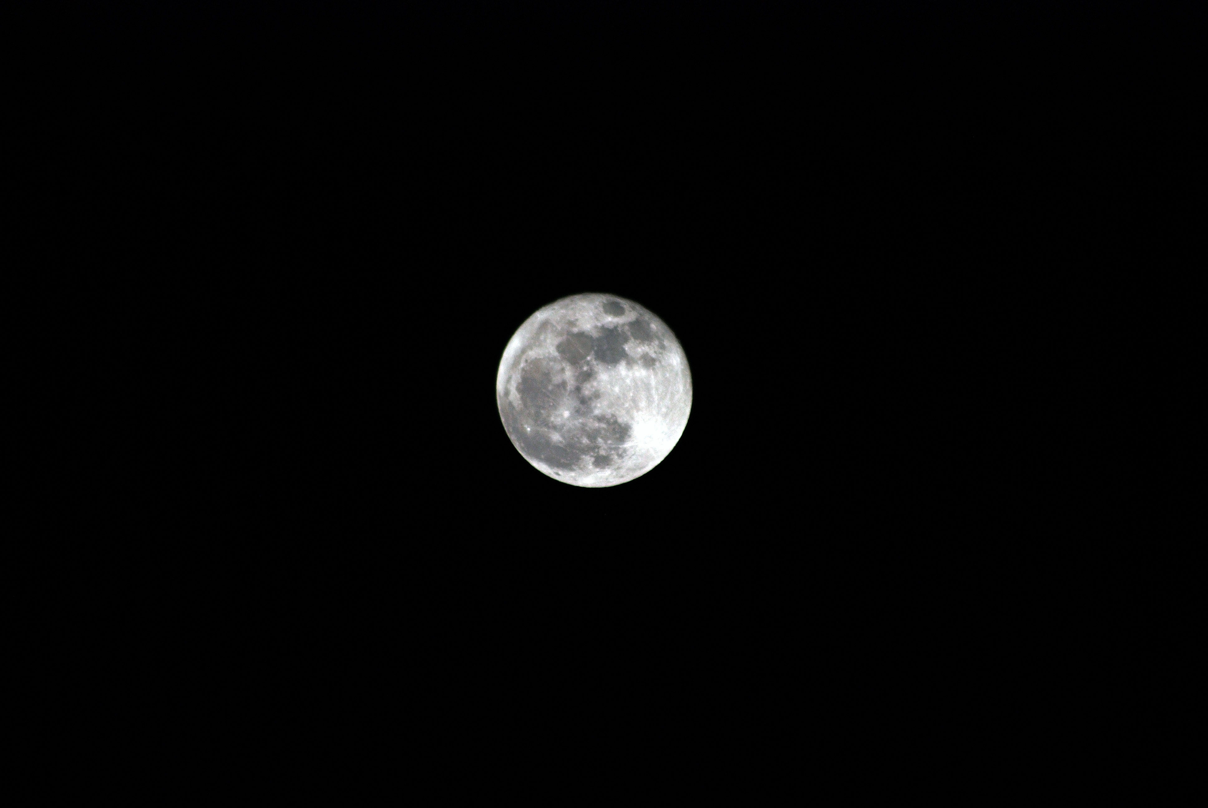 Luna.jpg