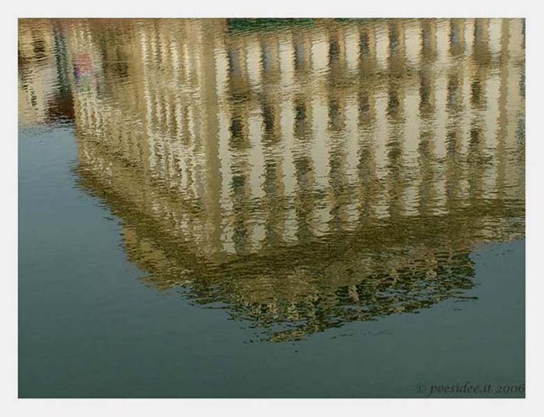 mini-cittāriflessa17 .jpg