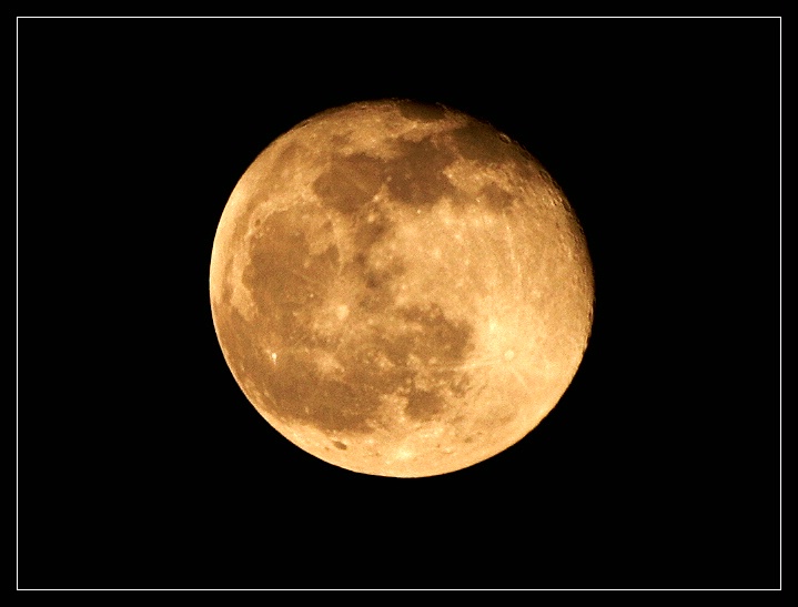 Moon (1).jpg