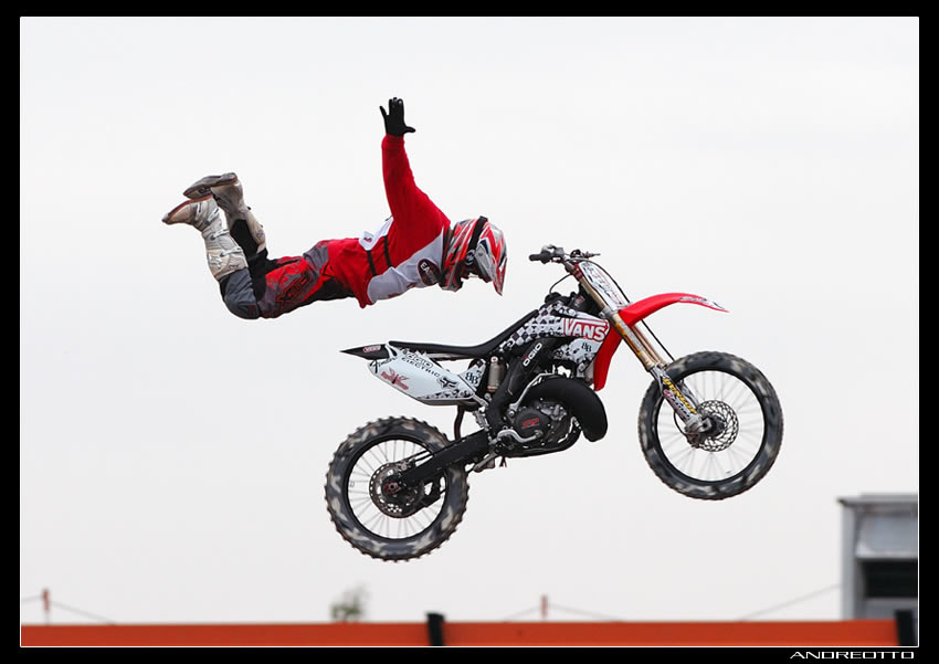 motorshow13.jpg