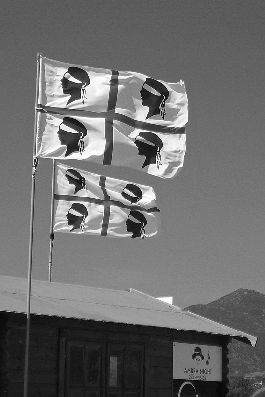 neri sul bianco pic.jpg