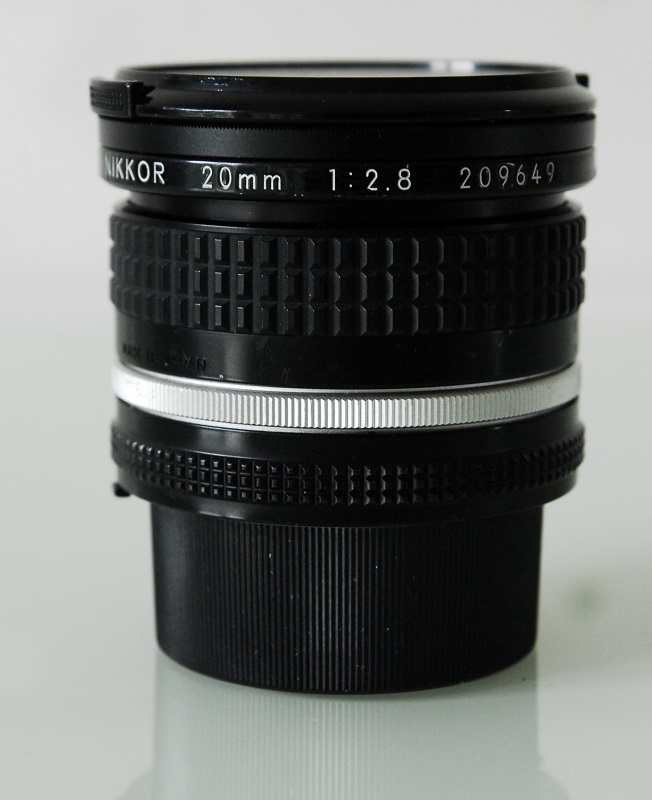 nikkor20mm1-low.jpg