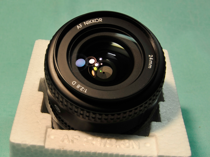 nikkor24mm2_8Dc.jpg