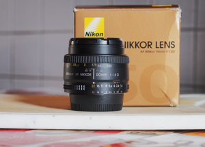Nikon AF-D 50mm 1.8_copy.jpg