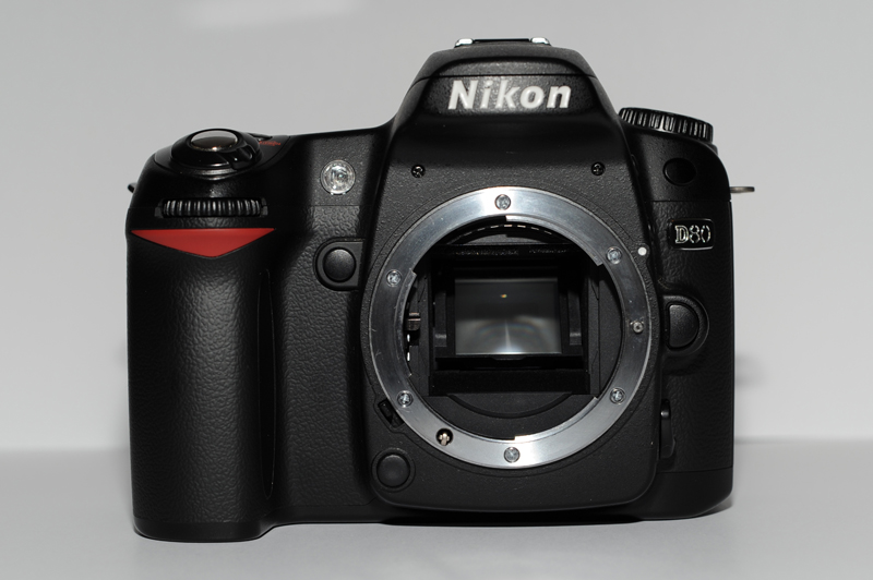 nikond80a.jpg