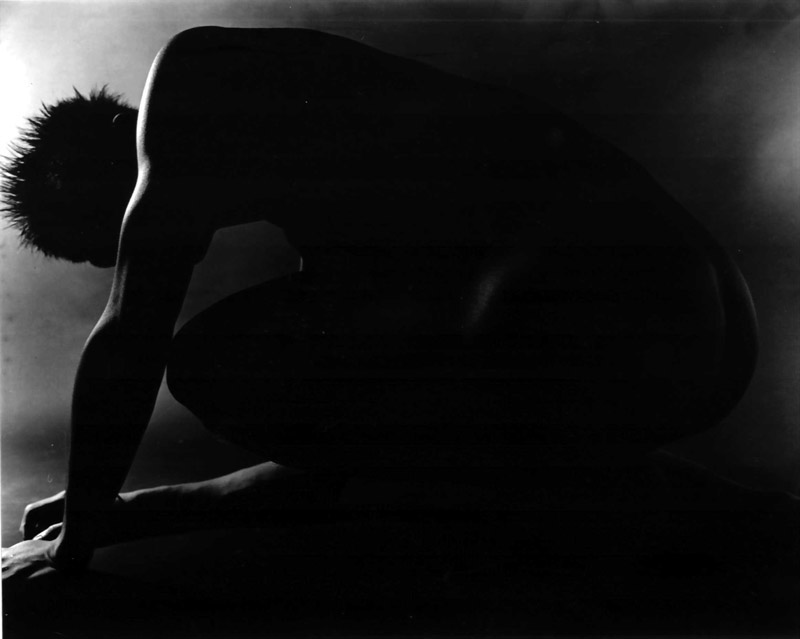 nud.ginocchio1.jpg