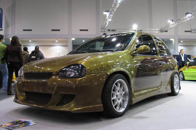 Opel corsa originale_ridimensionare.jpg