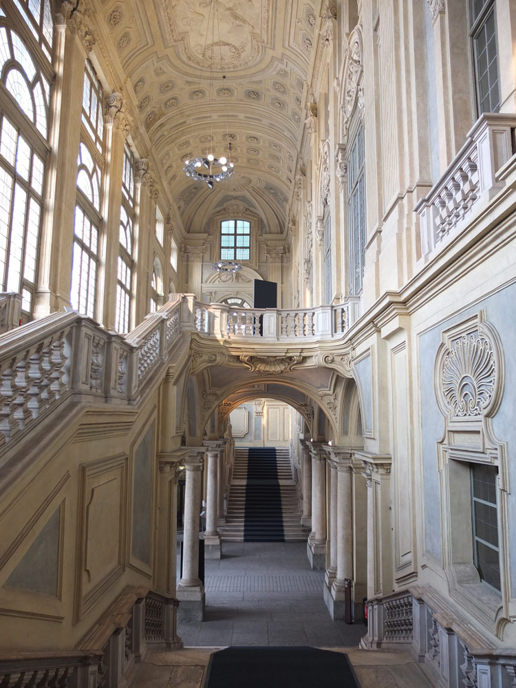 Palazzo-Madama.jpg