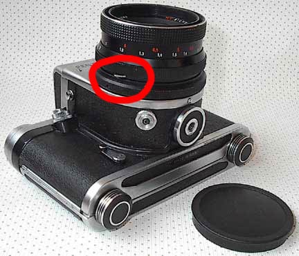 PENTACON-six-TL_112120_02.jpg