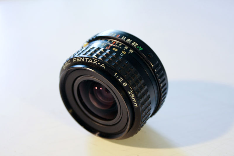 pentax-28-f2.8.jpg