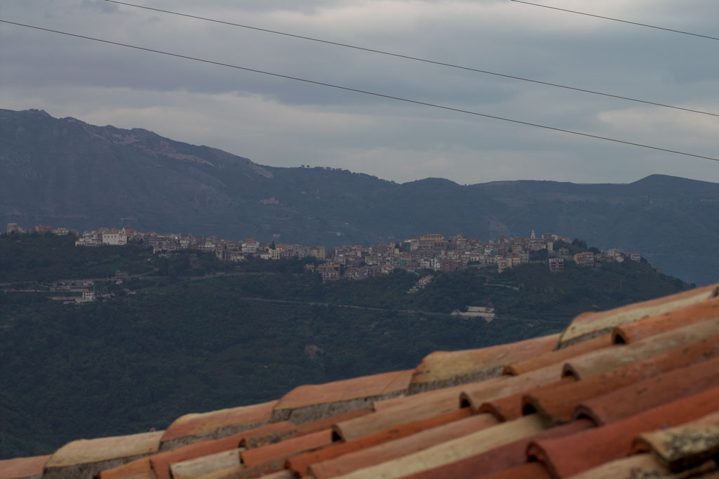 PICT0001-01.jpg