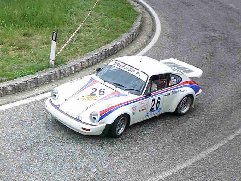 porsche1.jpg