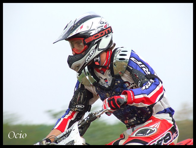 redblue_319.jpg