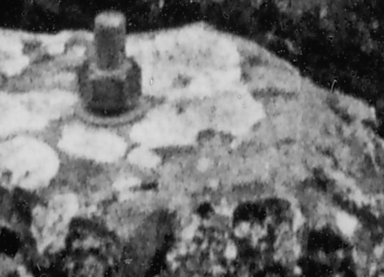 Ritaglio bullone3.jpg