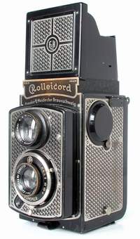 rolleicord_art_deco.jpg