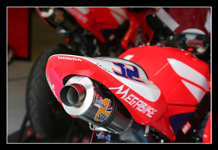 sbk4.jpg