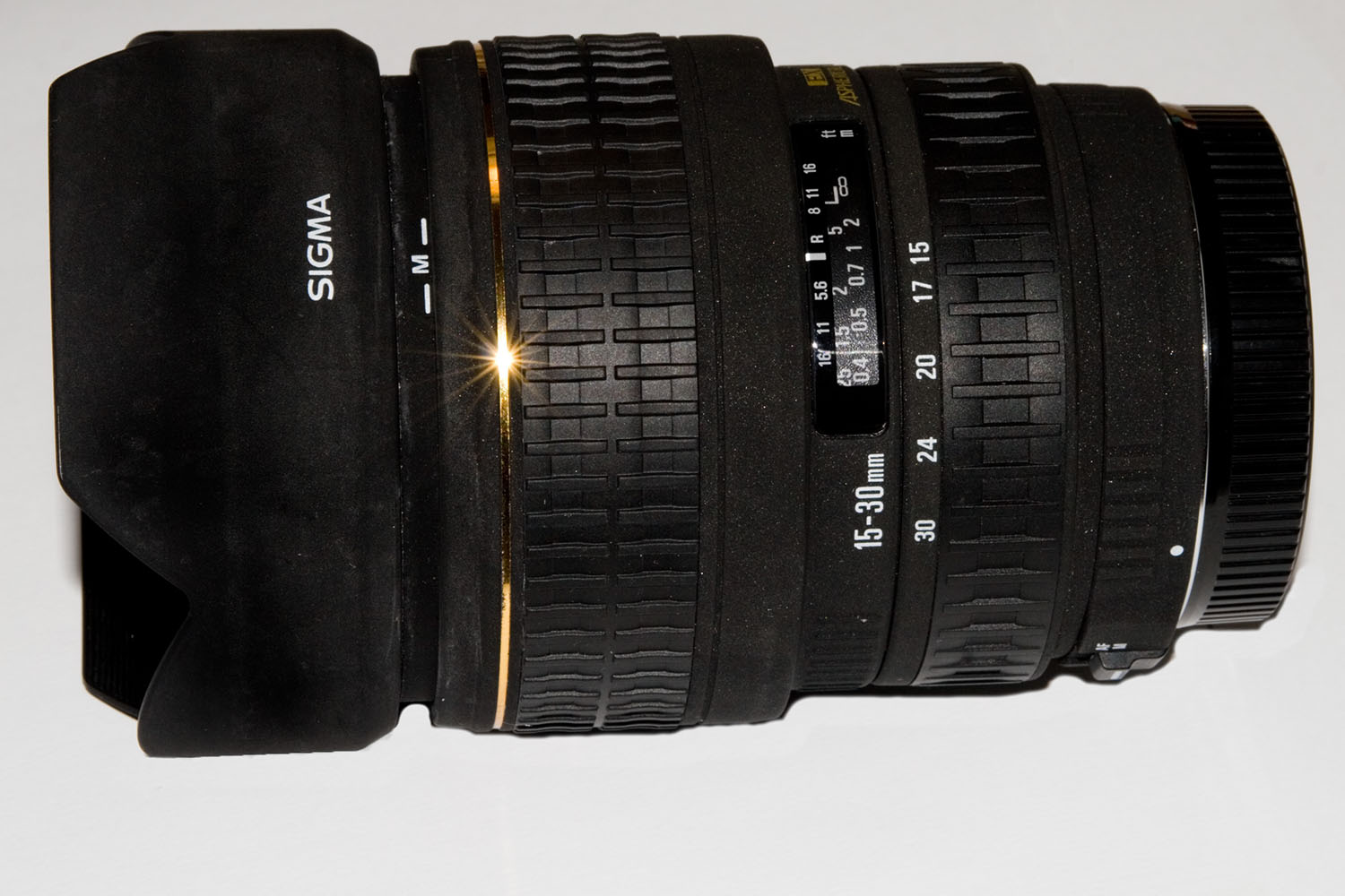 Sigma15-30_0003_1.jpg