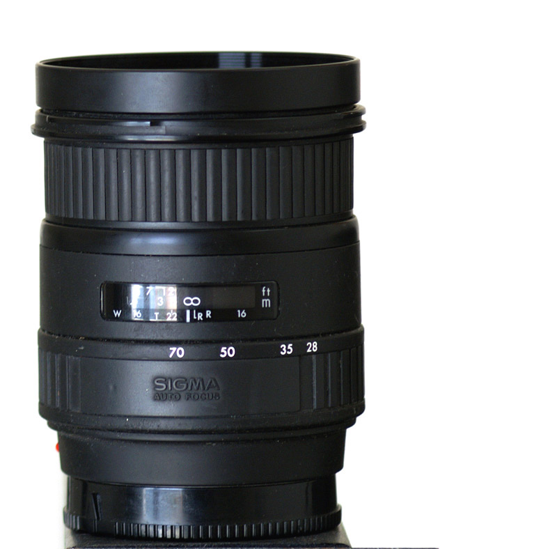 Sigma_28_70_2[1].8a.jpg