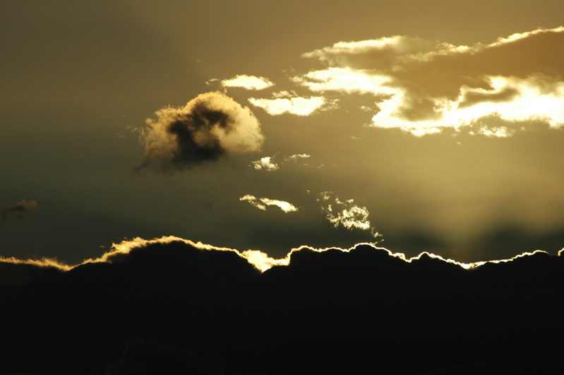 Strada di luce.jpg