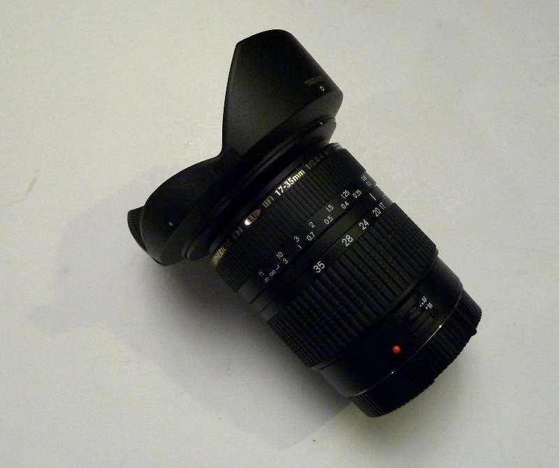 Tamron_SP-AF_17-35_2.8-4_small_01.jpg