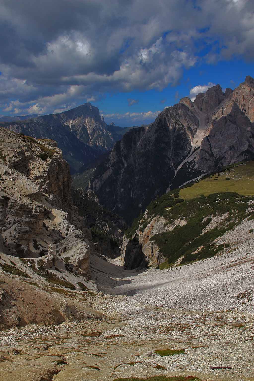 tavolozza-montana1.jpg