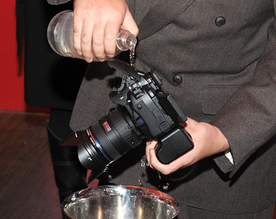 waterproof-slr.jpg